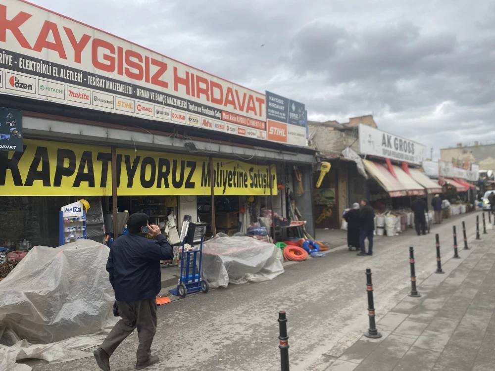 Konya'da herkesin hayatında en az 1 kez alışveriş yaptığı çarşı yıkılıyor 11
